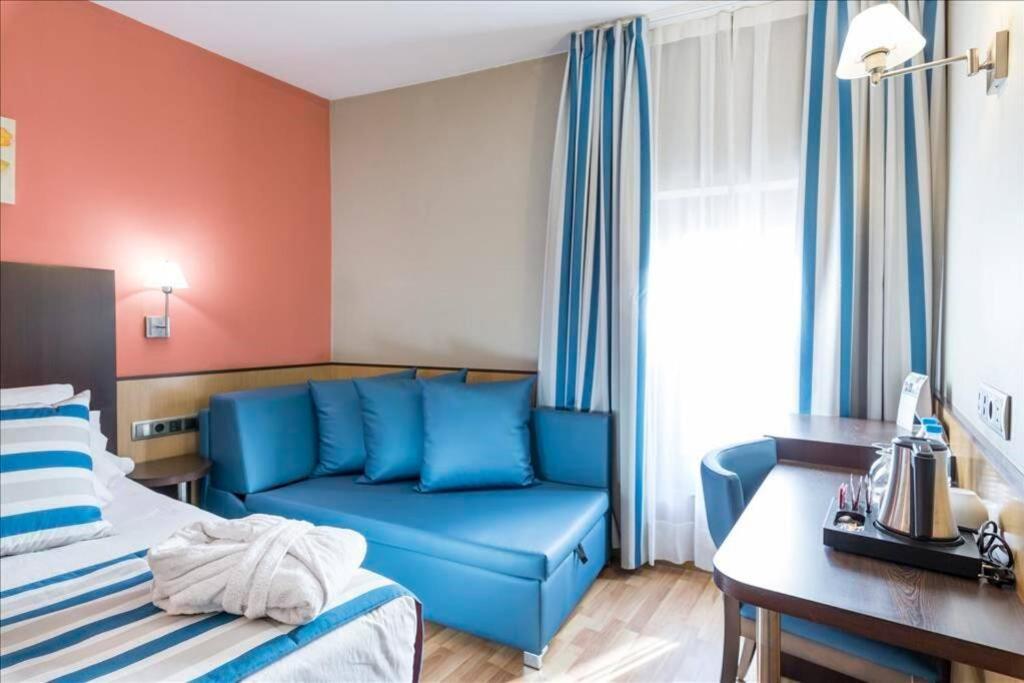 Habitacion Con Dos Camas En Hotel Ronda Lesseps *